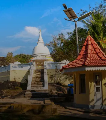 Aluthapola temple